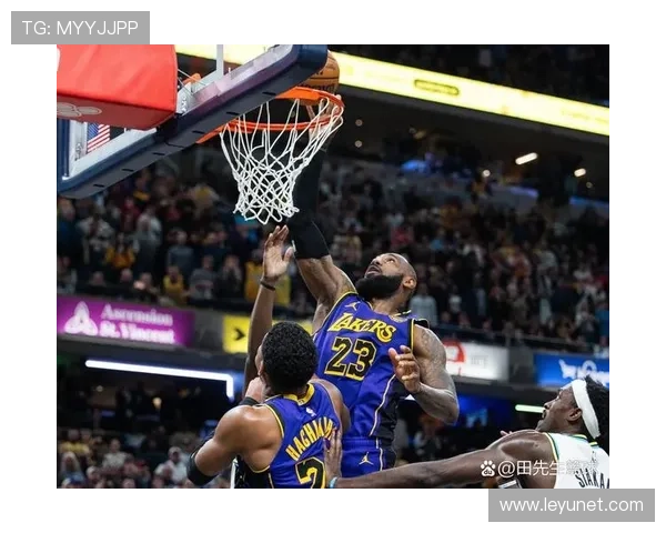 哈登挡拆分球牵制约基奇，得分结构向组织转变