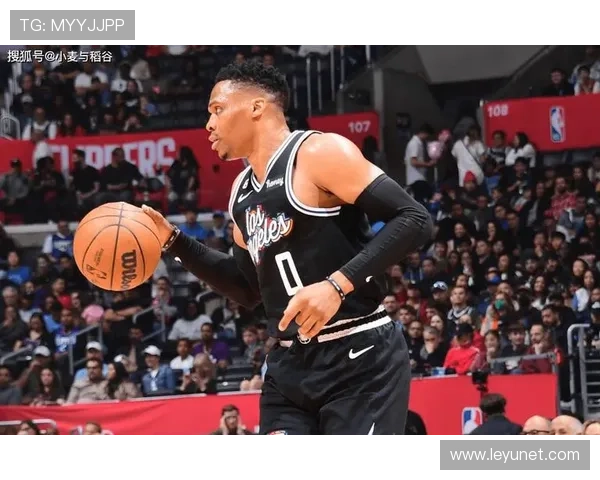 奥斯梅恩纵深前插如何提升进攻效率