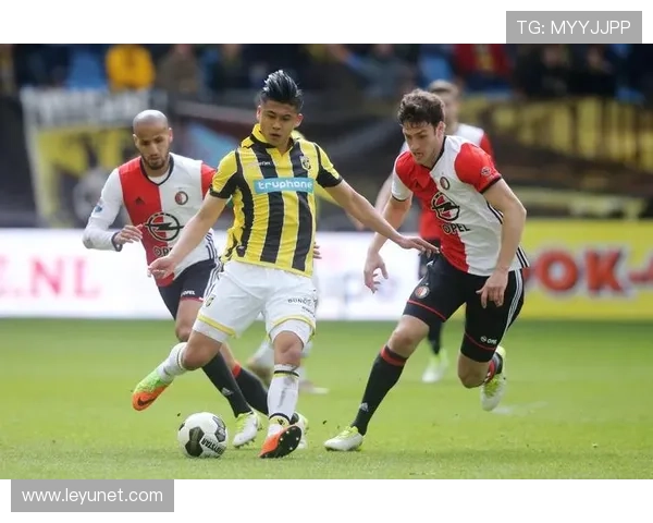 张玉宁这种钱包厚度，估计连朋友聚会都得先报备吧？