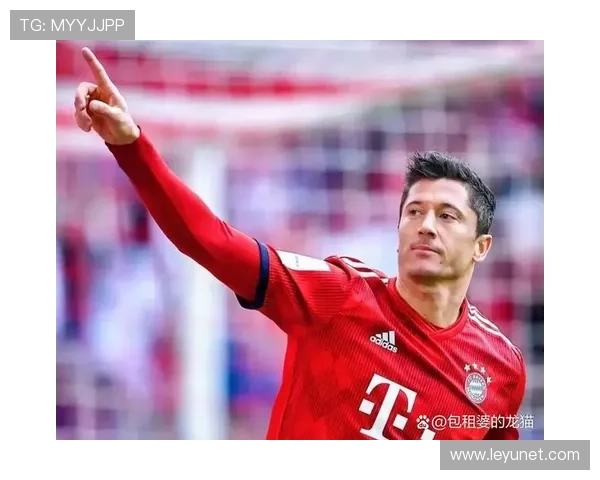 莱万多夫斯基转会拜仁解析：从挑战者到统治者的转折关键