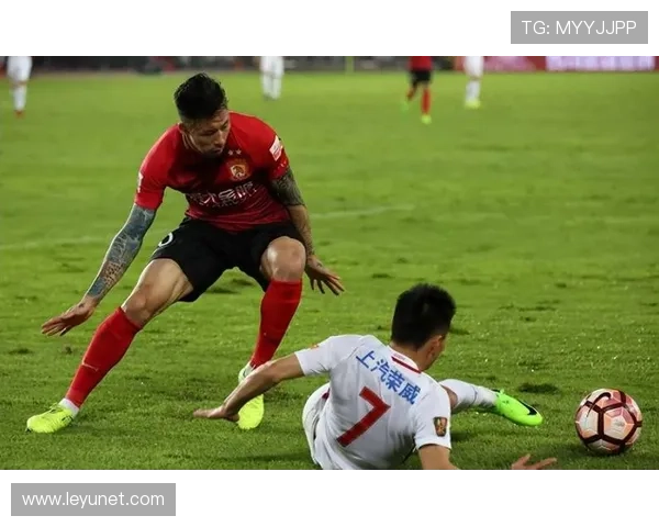 张琳芃防守稳健性与出球能力解析